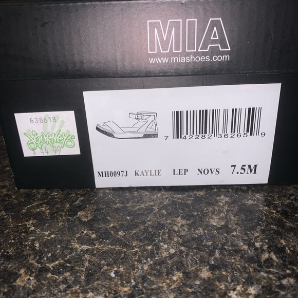 MIA Cheetah print sandals - Picture 5 of 5